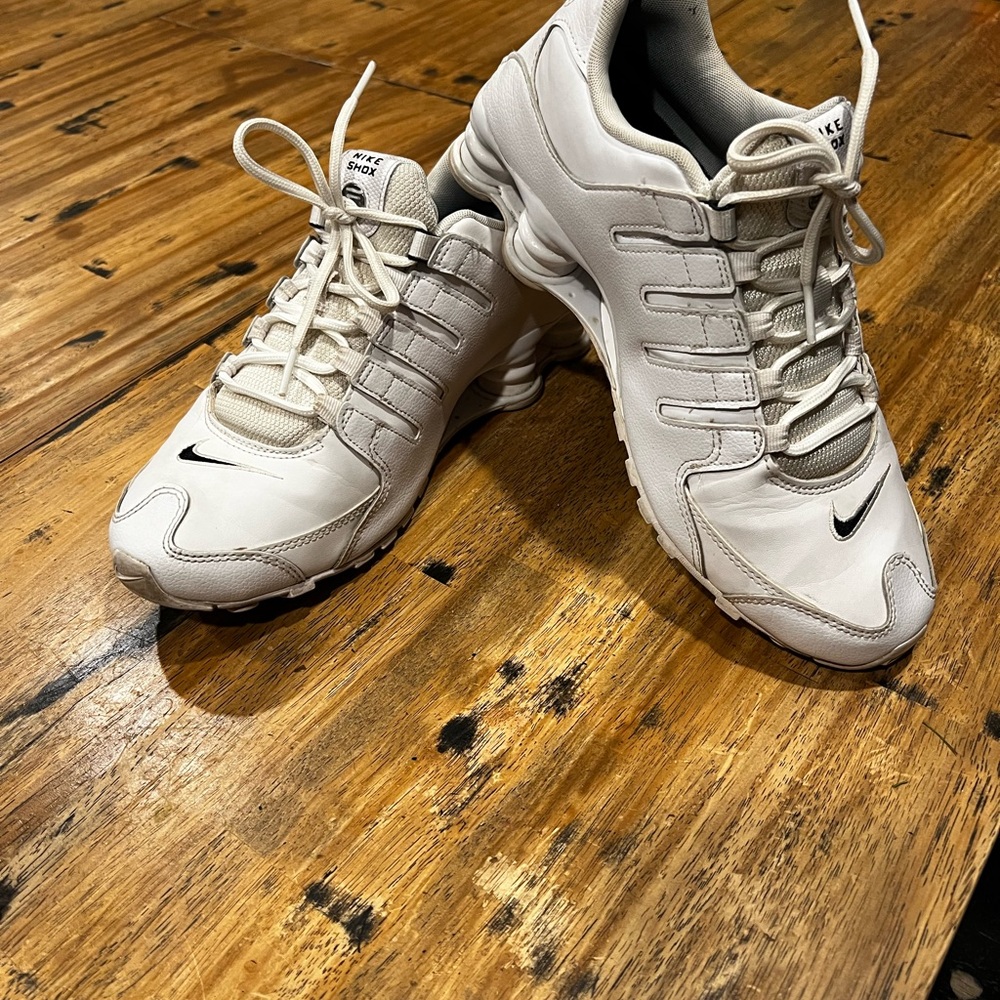 Nike Shox. Mens size 8.5 US
